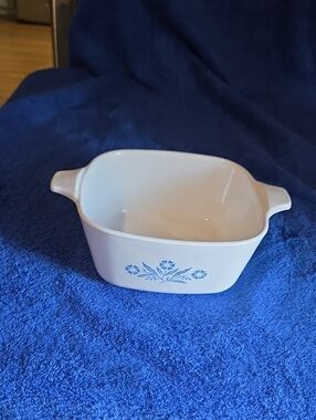 Corning Ware Small Casserole Dish